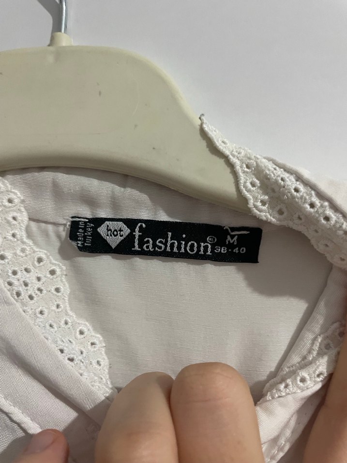 Fırfırlı Nakışlı Beyaz Keten Midi Gömlek - Görsel 4