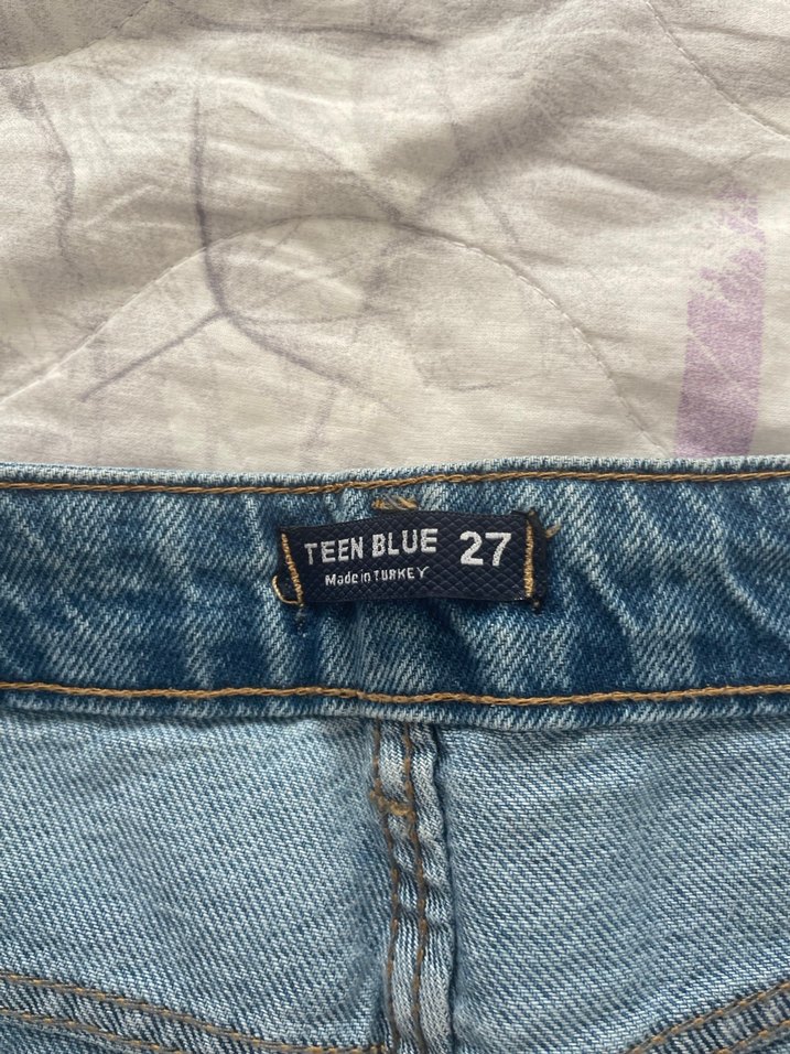 Kadın Mavi Denim Bol Kesim Yırtık Jean - Görsel 4