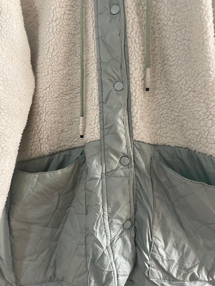 Kadın peluş mont - Görsel 4