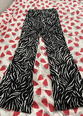 Zebra Desenli Kadın İspanyol Pantolon - Görsel 5