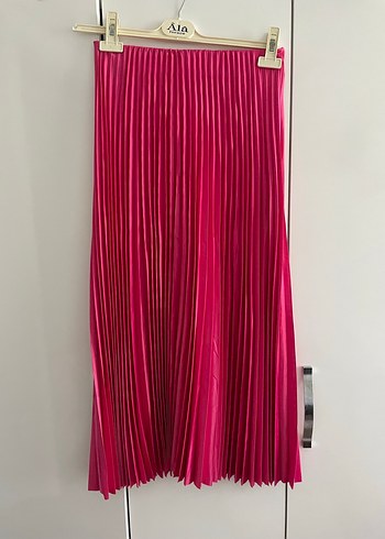 Henza Pembe Pilili Uzun Etek