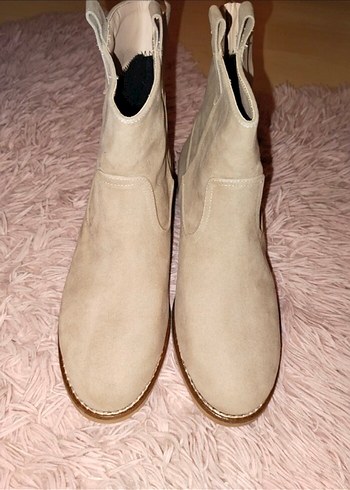 Bej Süet Kadın Bot - Blok Topuklu - Görsel 2