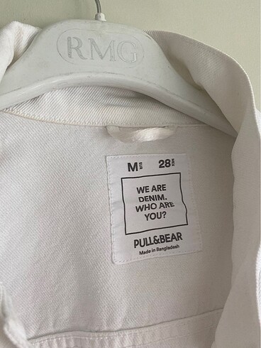 Pull and Bear Pull and bear beyaz kot ceket