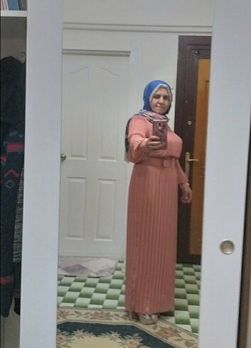 Abiye cok şık elbise bir saat giydim sadece kizimin nikahinda