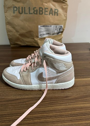 Pembe Jordan - Görsel 2