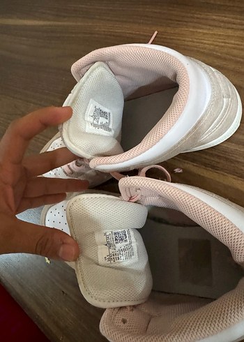 Pembe Jordan - Görsel 6