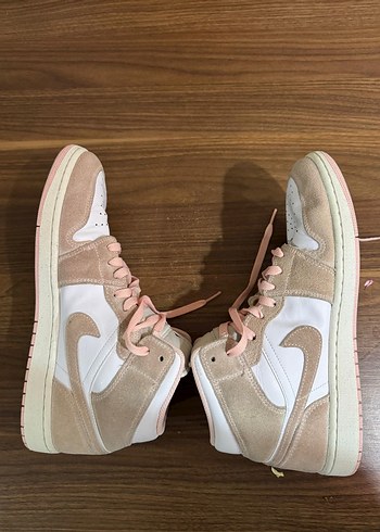 Pembe Jordan - Görsel 4