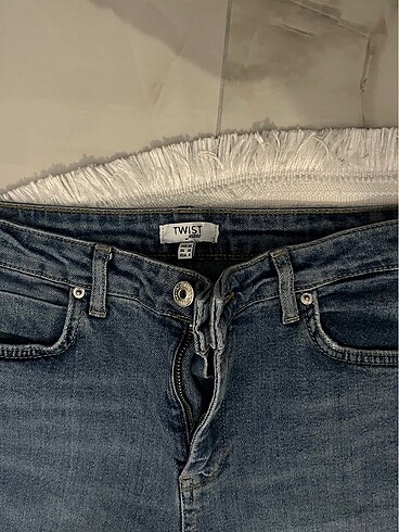 38 Beden Twist Jean Pantolon