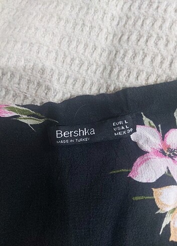 38 Beden Bershka mini elbise