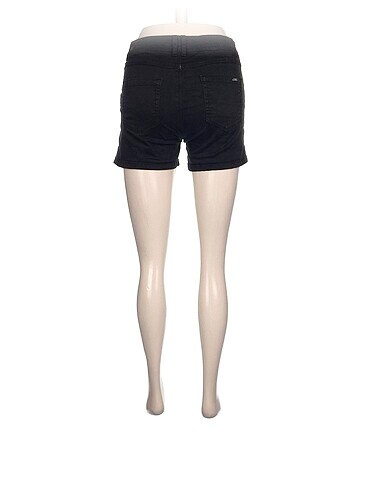 32 Beden Stradivarius Jean / Kot Şort %70 İndirimli.