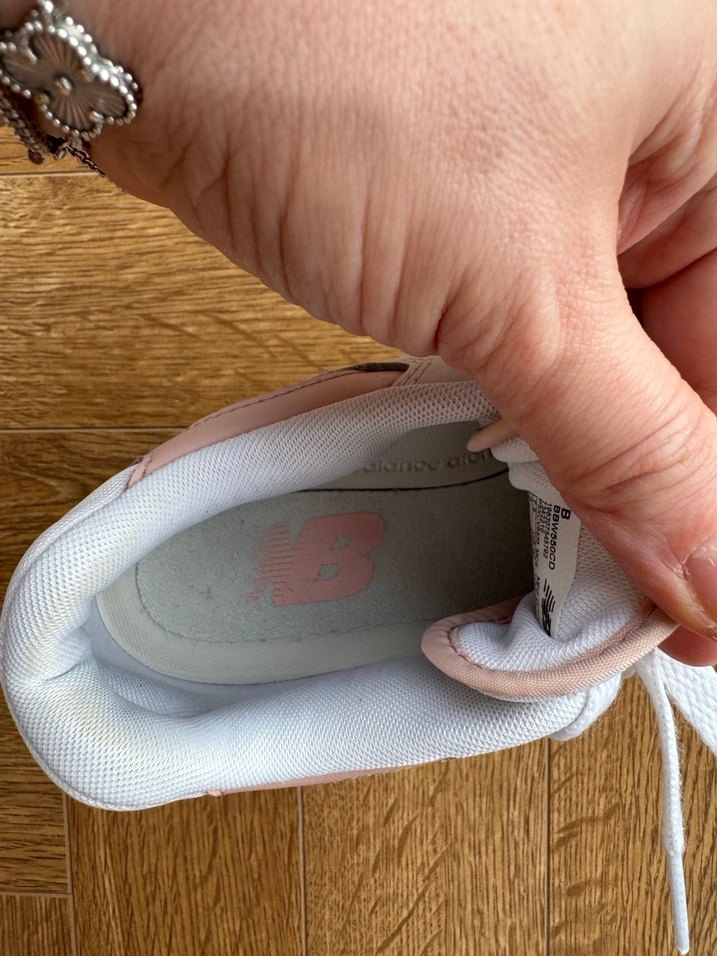 Pembe Bağcıklı Kadın Spor Ayakkabı - Görsel 5