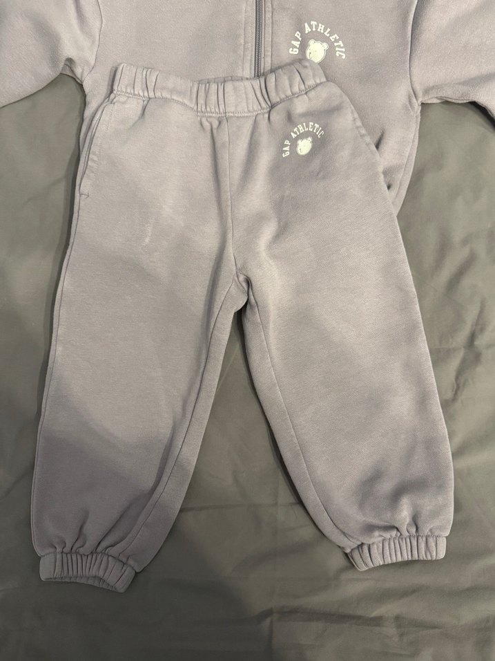 Gri Kız Eşofman Takımı, Yumuşak ve Rahat - Görsel 2