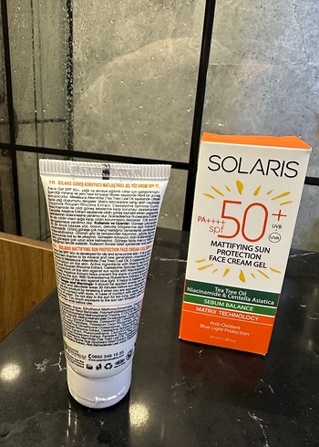 Solaris SPF 50+ Matlaştırıcı Yüz Güneş Krem Jeli - Görsel 2
