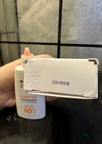 Garnier Ambre Solaire Super UV SPF 50 Güneş Kremi - Görsel 4