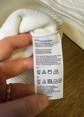 Beyaz Düğmeli Triko Hırka - Görsel 3