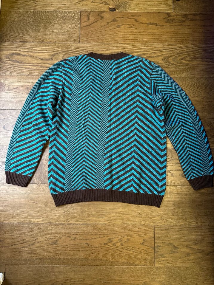 V Yaka Mavi Çizgili Örgü Erkek Kazak - Görsel 5