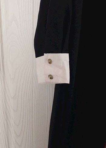 Uzun Kollu Siyah Kadın Tunik - Görsel 2