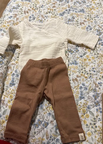 Beyaz Baskılı Bebek takım Cigit - Görsel 2