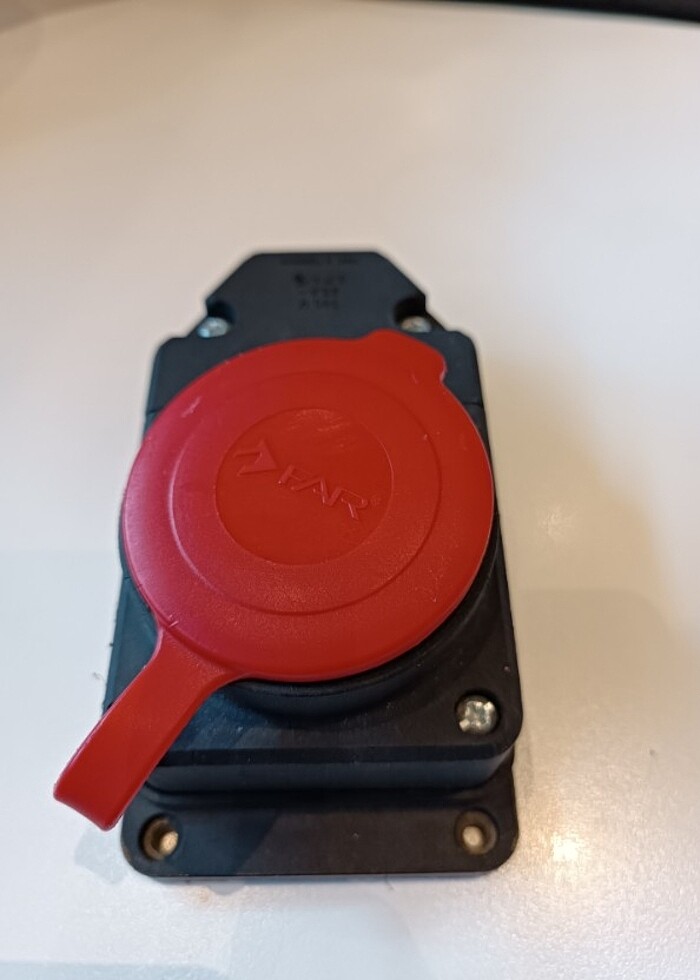 Trifaze tekli fiş, 380 V, SIFIR ambalajında  - Görsel 2