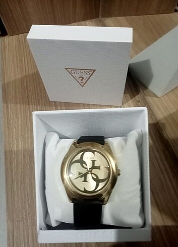 Guess Guess kadın orjinal saat