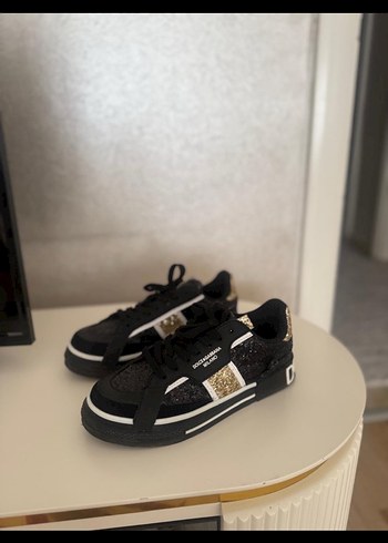 Dolce & Gabbana 38,5