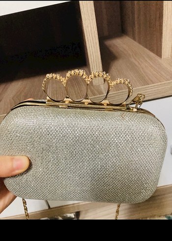 Gri Pul Detaylı Yılan Desenli Kadın Portföy Çanta - Görsel 3