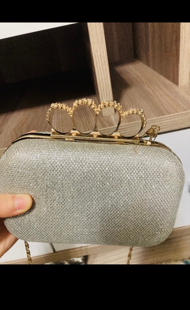 Gri Pul Detaylı Yılan Desenli Kadın Portföy Çanta - Görsel 3