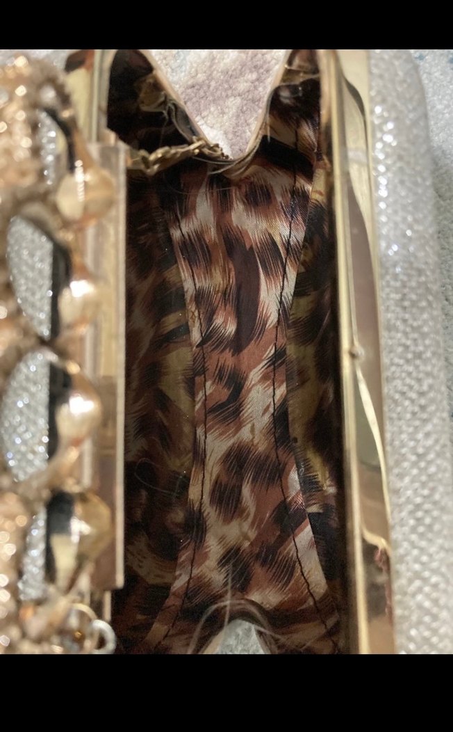 Gri Pul Detaylı Yılan Desenli Kadın Portföy Çanta - Görsel 4