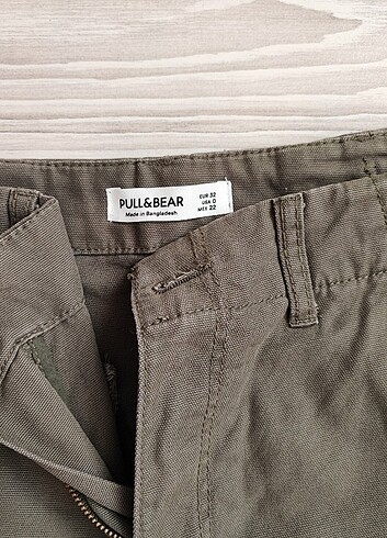32 Beden haki Renk PULL&BEAR KARGO HAKİ PANTALON