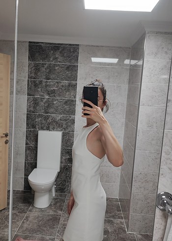 s Beden beyaz Renk ZARA BEYAZ ELBİSE
