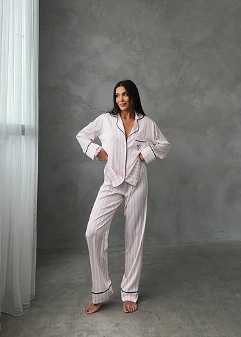 l Beden Pembe Zebra Desenli Uzun Kollu Pijama Takımı
