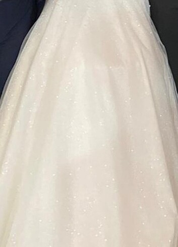 Üstü taşlı gelinlik - Görsel 4