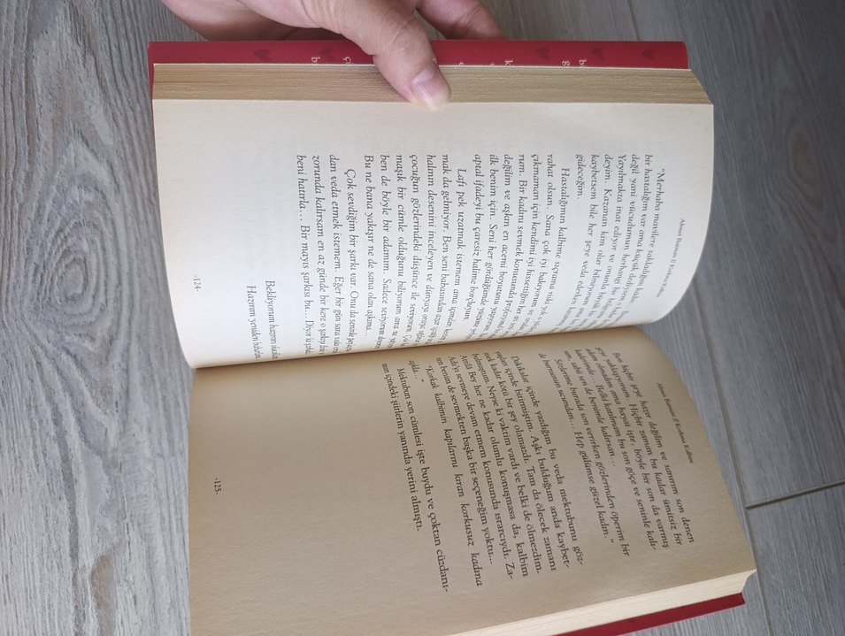 Korkma Kalbim - İlk Baskı Roman - Görsel 2