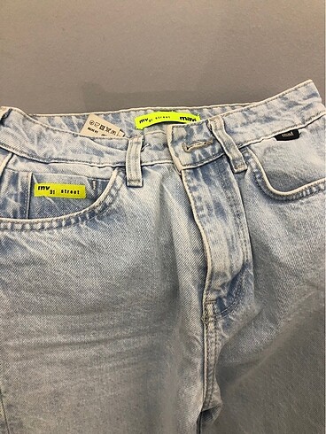 27 Beden Mavi jean