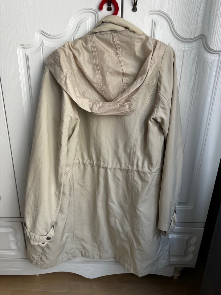 Bej Düğmeli Kadın Trençkot - Görsel 4