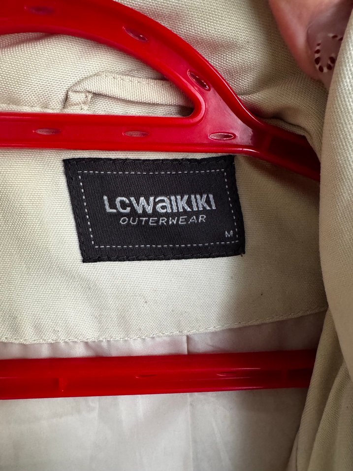 Bej Düğmeli Kadın Trençkot - Görsel 2