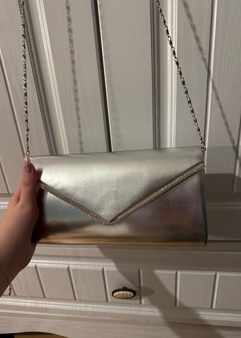 Zincir Detaylı Metal Kadın Abiye/Gece Çantası/Clutch - Görsel 7