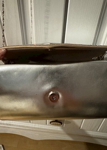 Zincir Detaylı Metal Kadın Abiye/Gece Çantası/Clutch - Görsel 3