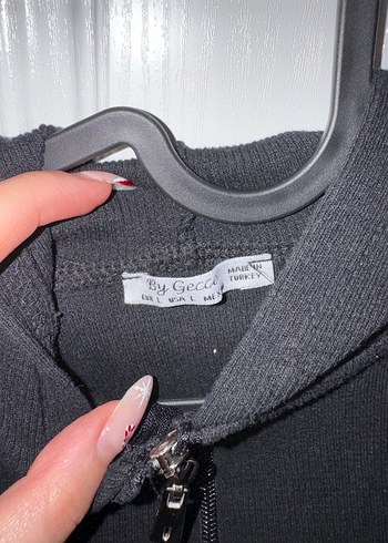 Siyah Crop Kadın Hırka - Görsel 3