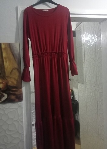 Tertemiz herhangi bir deforme yoktur bir defa sadece giyildi 