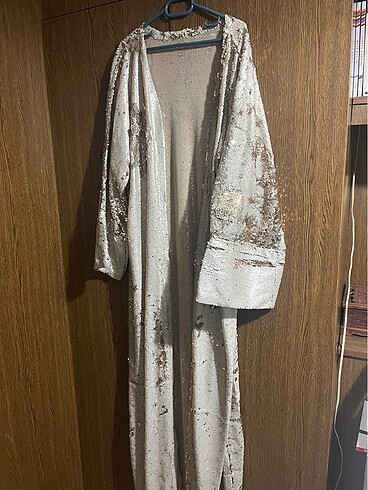 Abiye abaya