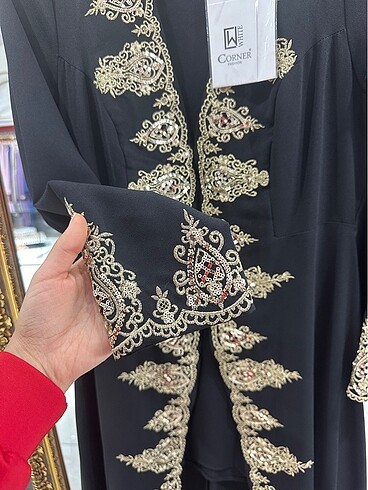 Diğer WHITE CORNER SIRMALI KAFTAN TAKIMI