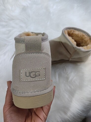 38,5 Beden camel Renk UGG kaliteli bi ürün