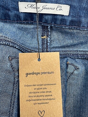 29 Beden mavi Renk Mavi Jeans Jean / Kot %70 İndirimli.