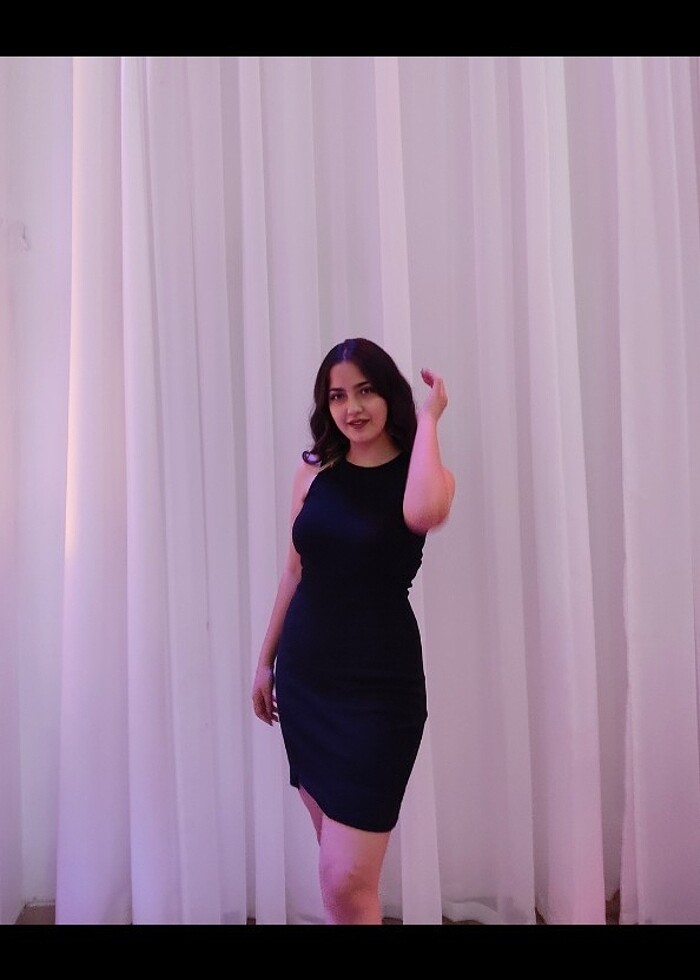 Trendyolmilla siyah fitilli kısa elbise  - Görsel 2