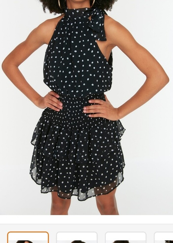 Trendyolmilla puantiyeli kısa elbise - Görsel 2