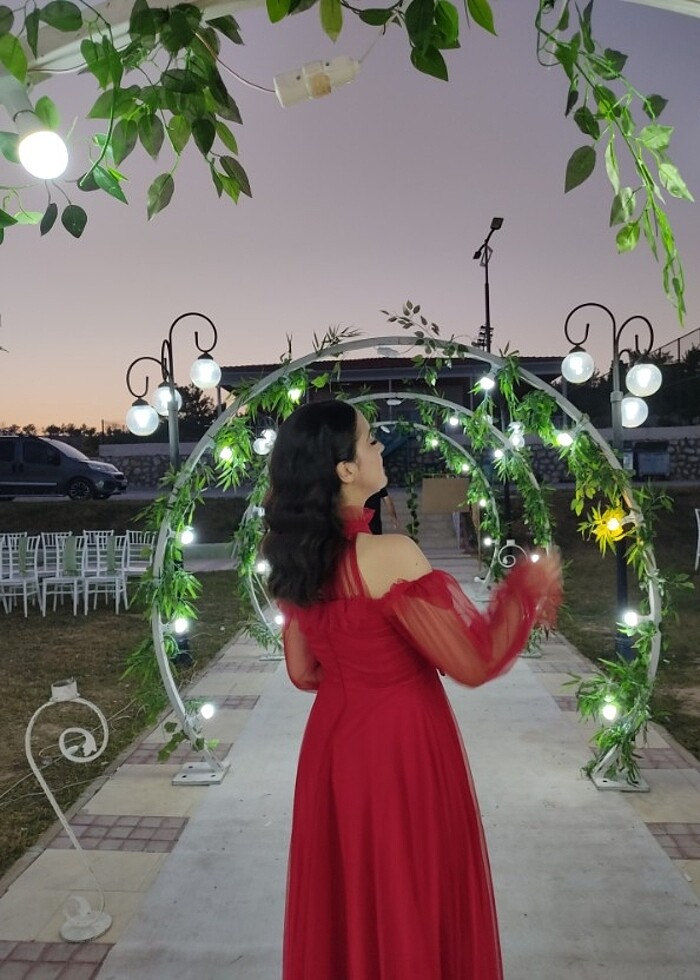 Kırmızı tül abiye elbise - Görsel 5