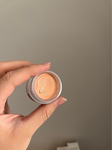 Maybelline Skinfood kapatıcı