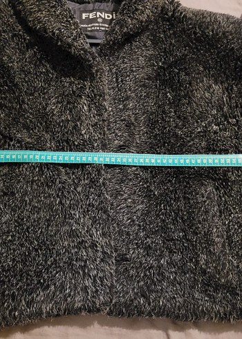 Fendi Gri Kısa Kürk Kadın Mont - Görsel 4