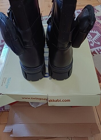 Kadin bot